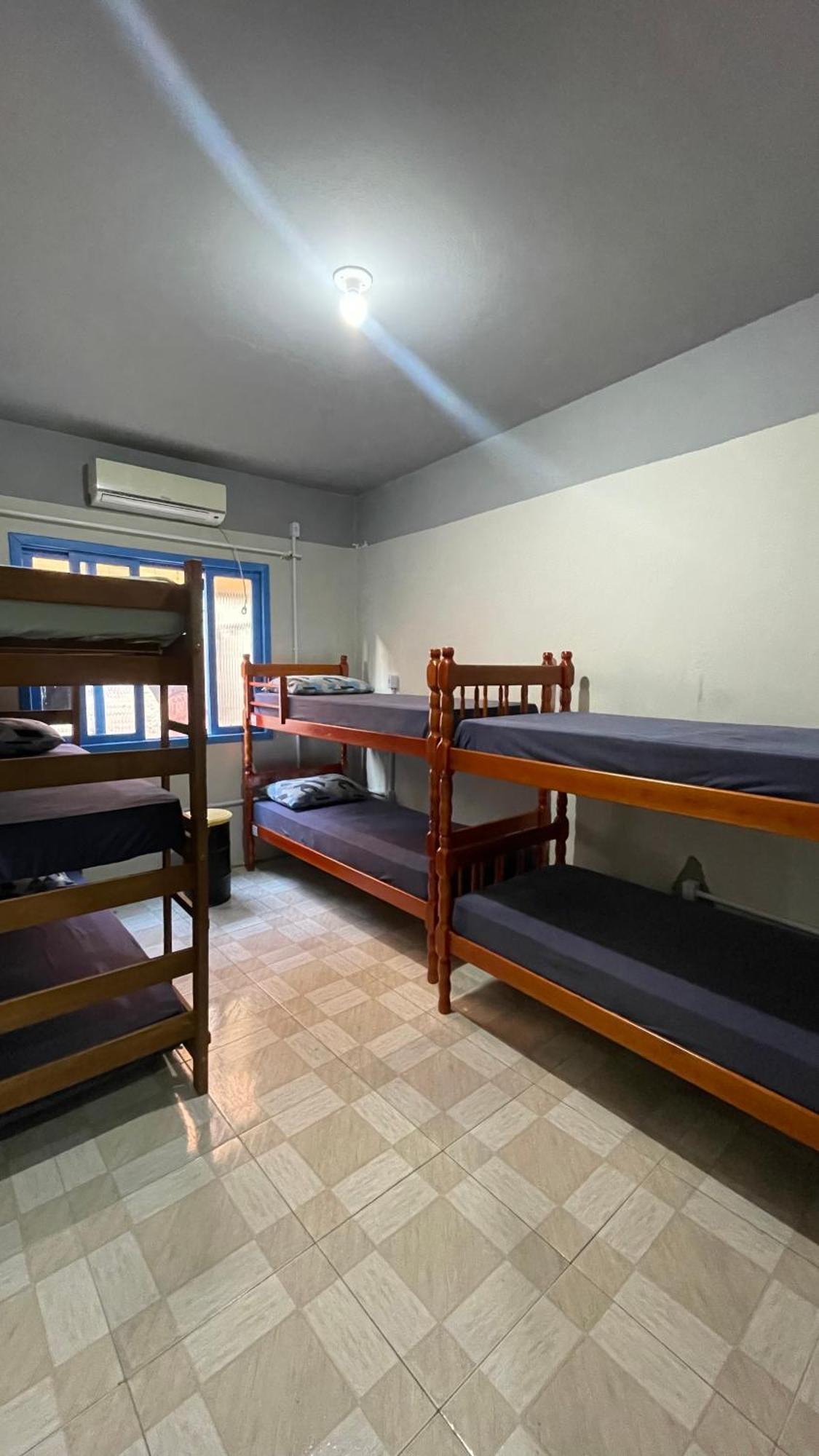 Fica, Vai Ter Bolo Hostel Итажаи Экстерьер фото